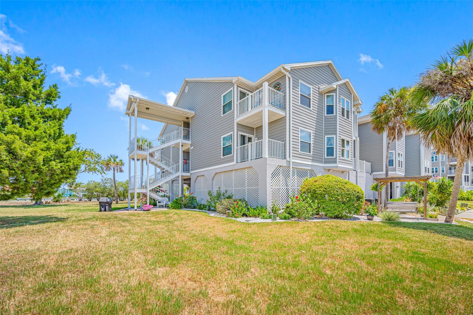 5712 Biscayne Ct #105 Property Photo 51