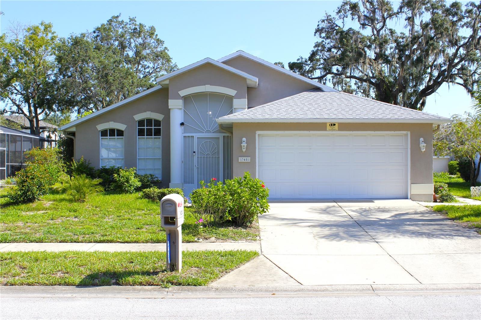 13451 Knotty Ln Property Photo 1