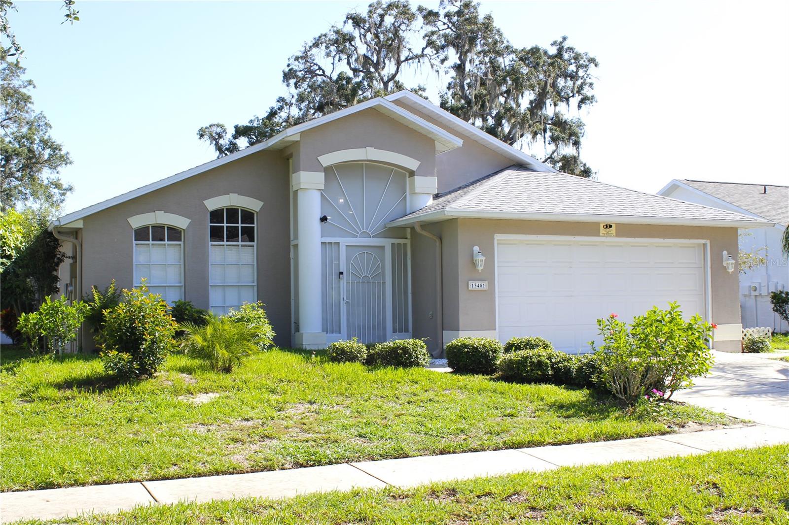 13451 Knotty Ln Property Photo 3
