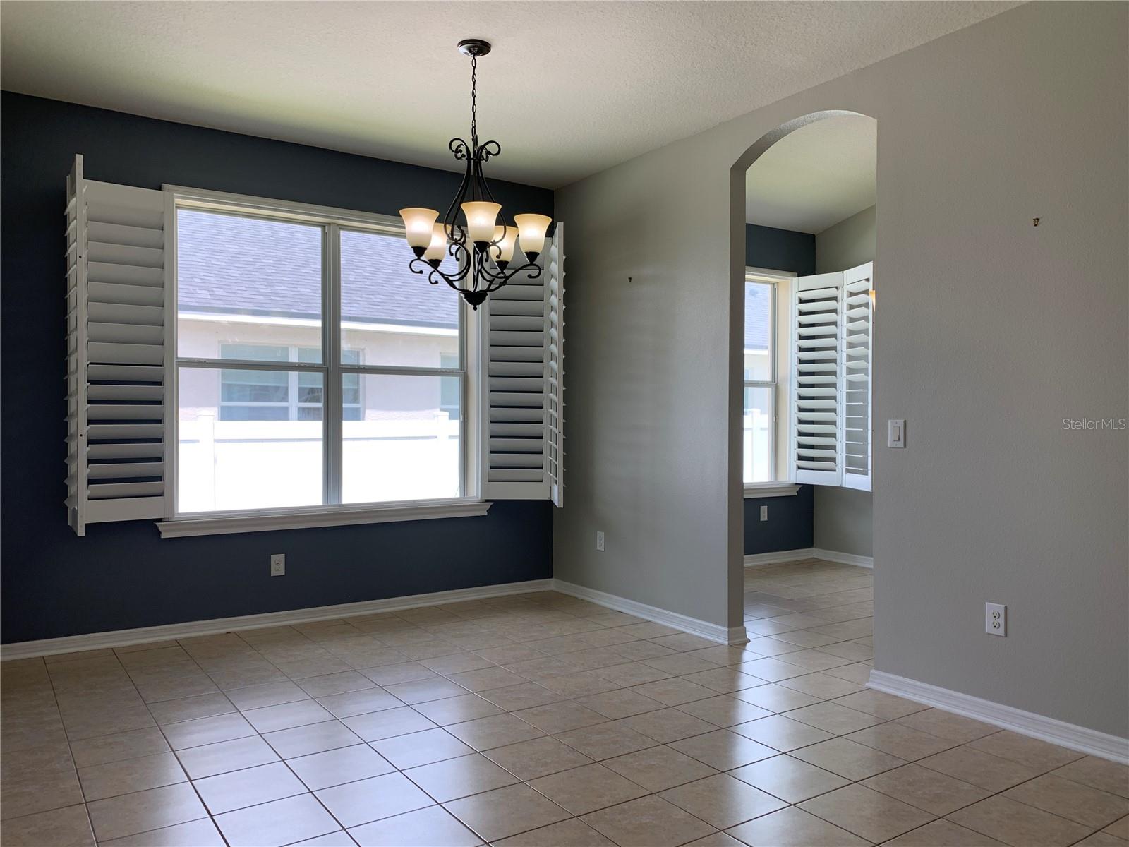 10308 Holland Rd Property Photo 5
