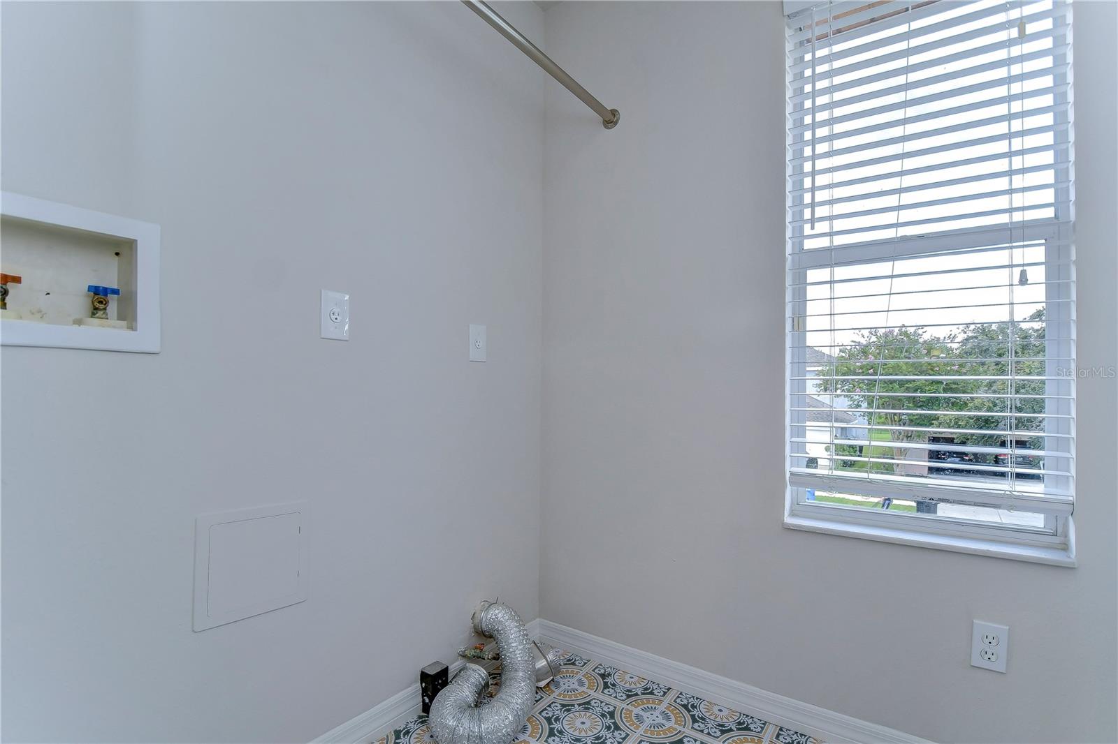 20131 Nob Oak Ave Property Photo 64
