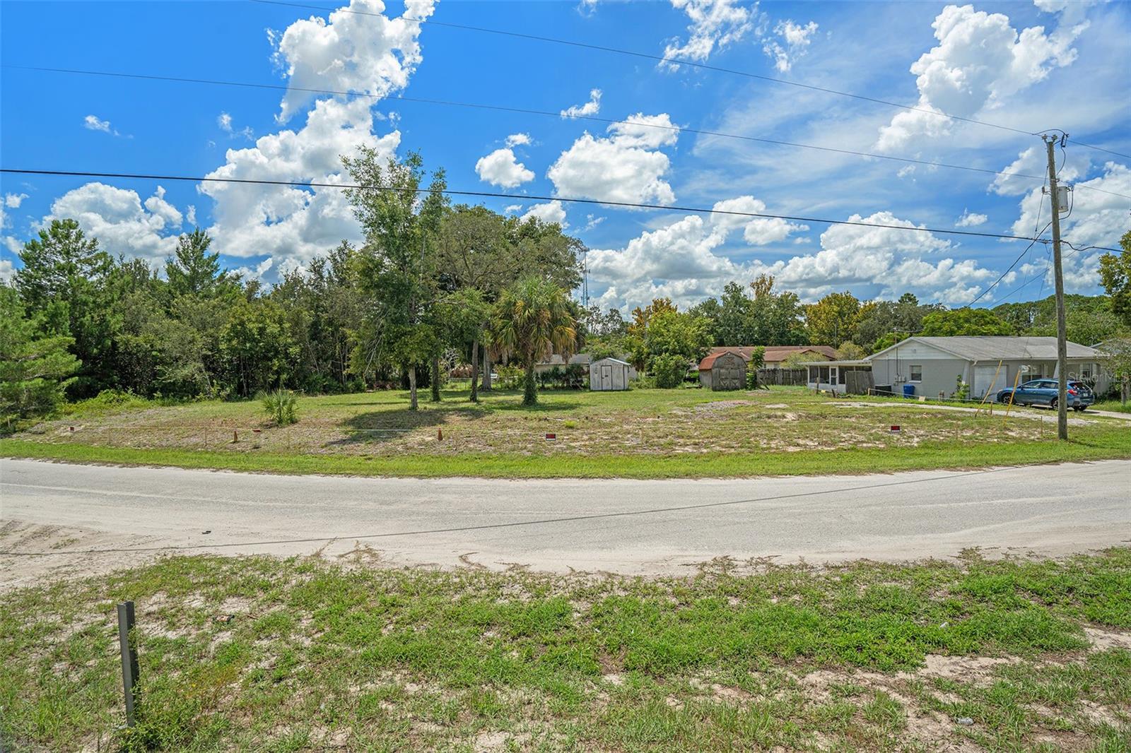 Wood Dr Property Photo 3