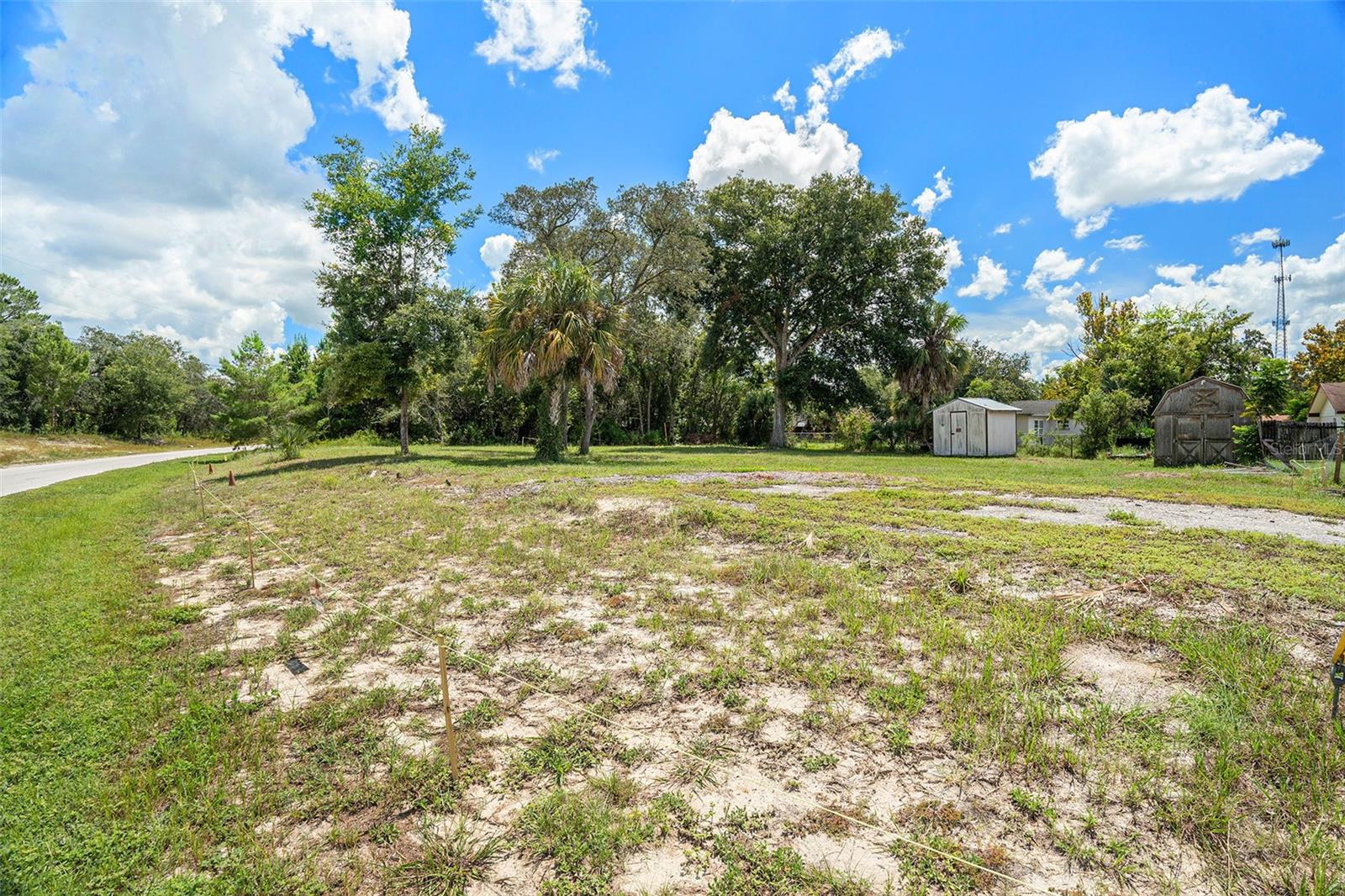 Wood Dr Property Photo 4
