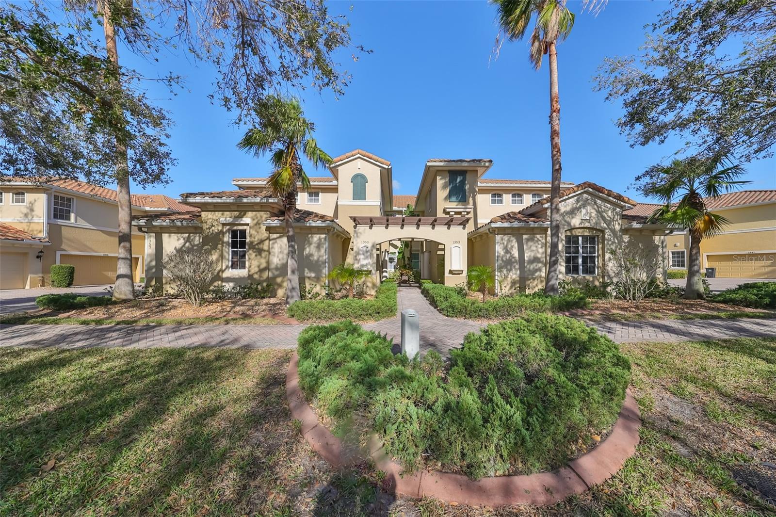 1357 Emerald Dunes Dr Property Photo