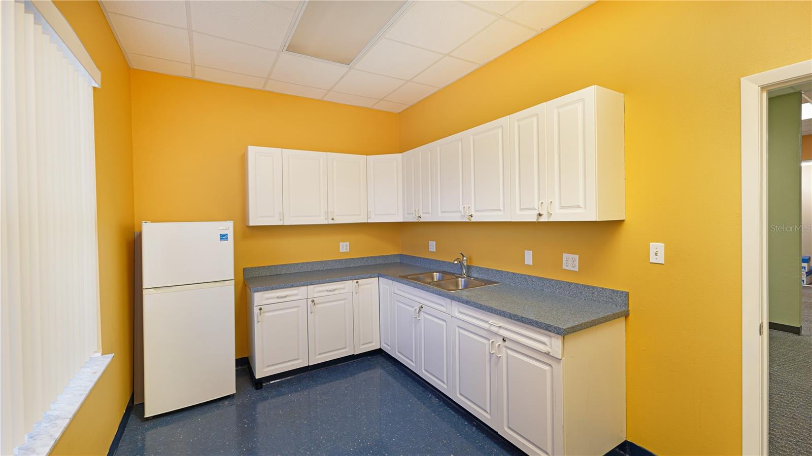 3950 State Road 64 E Property Photo 9