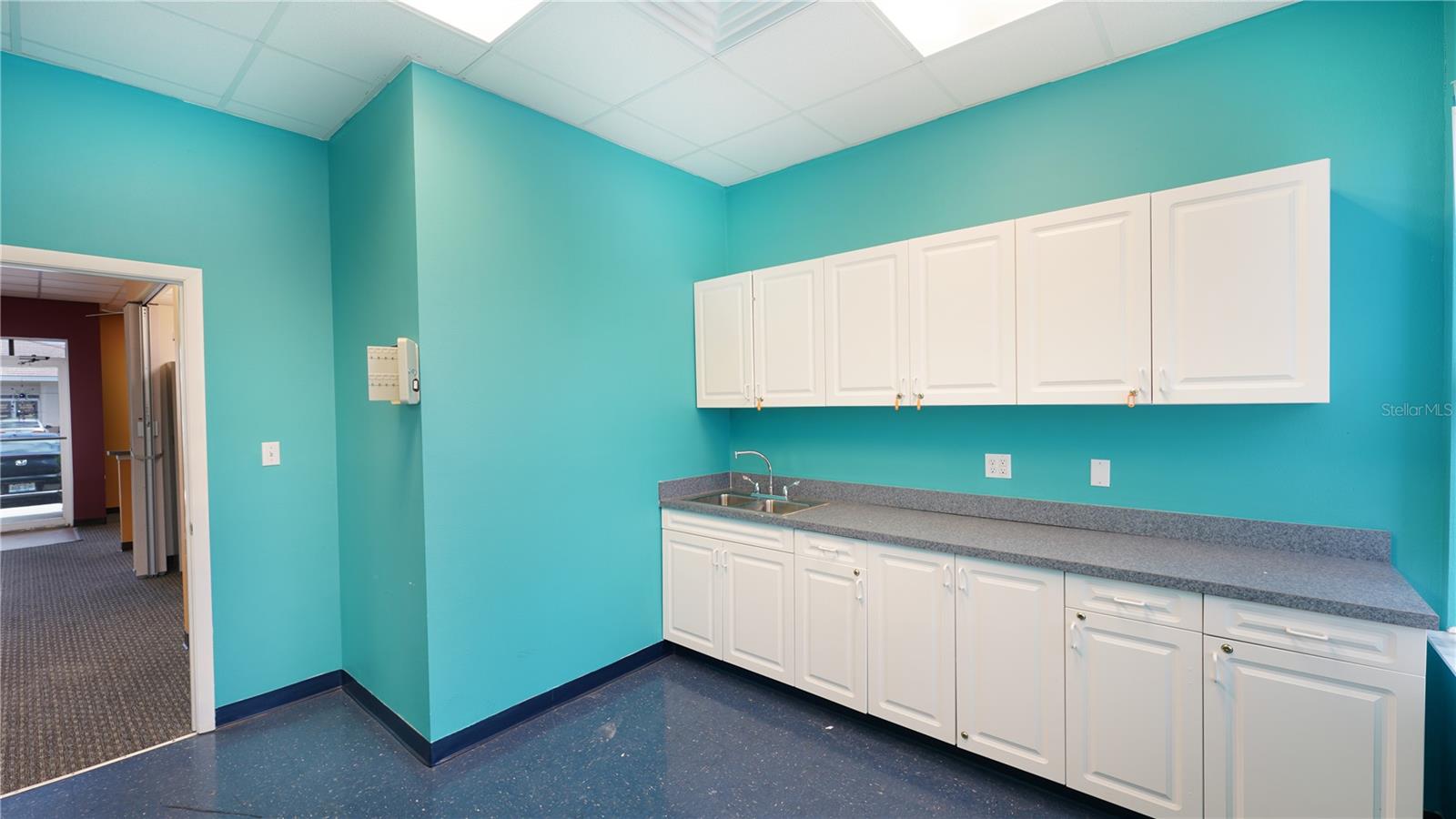 3950 State Road 64 E Property Photo 16