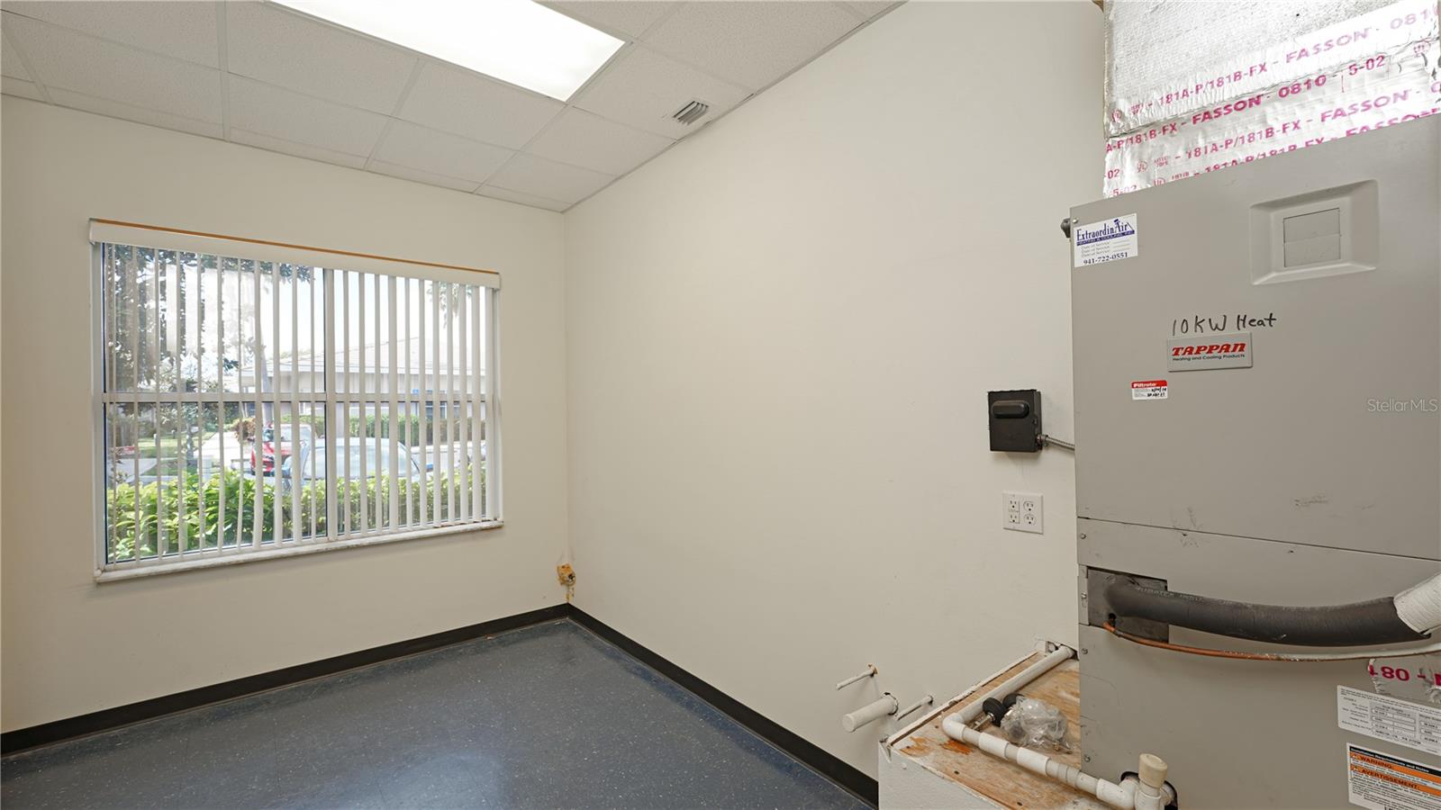 3950 State Road 64 E Property Photo 17