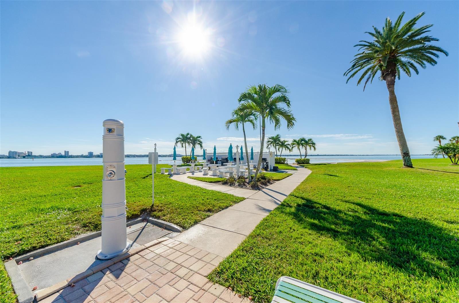 830 S Gulfview Blvd #406 Property Photo 10