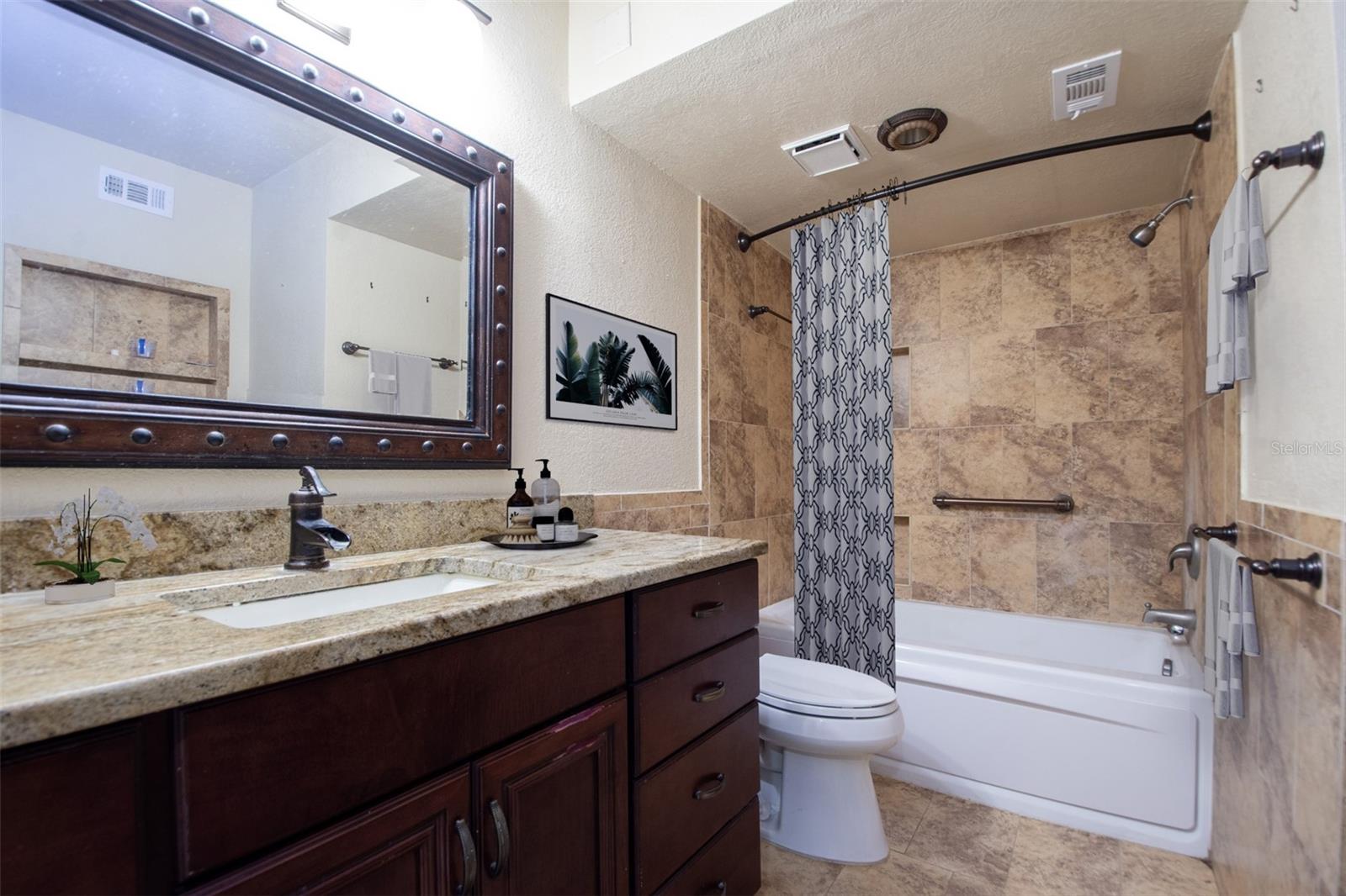 4908 38th Way S #305 Property Photo 19