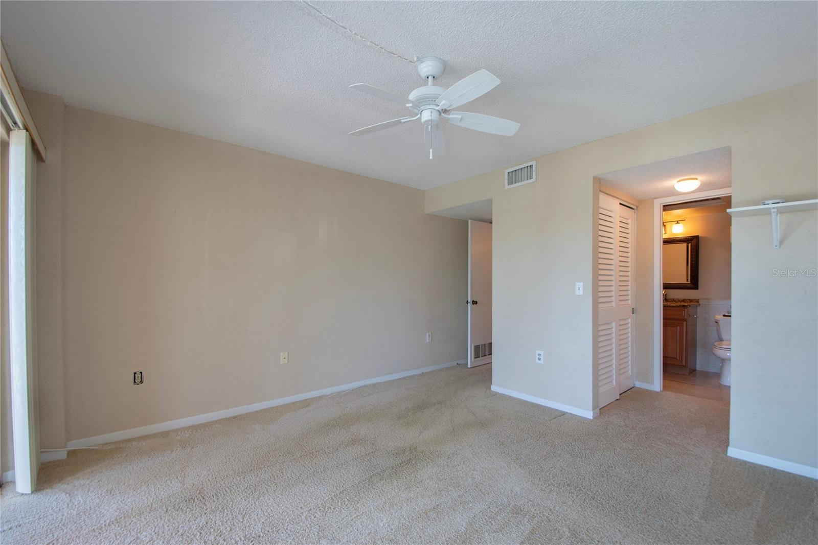 4908 38th Way S #305 Property Photo 23