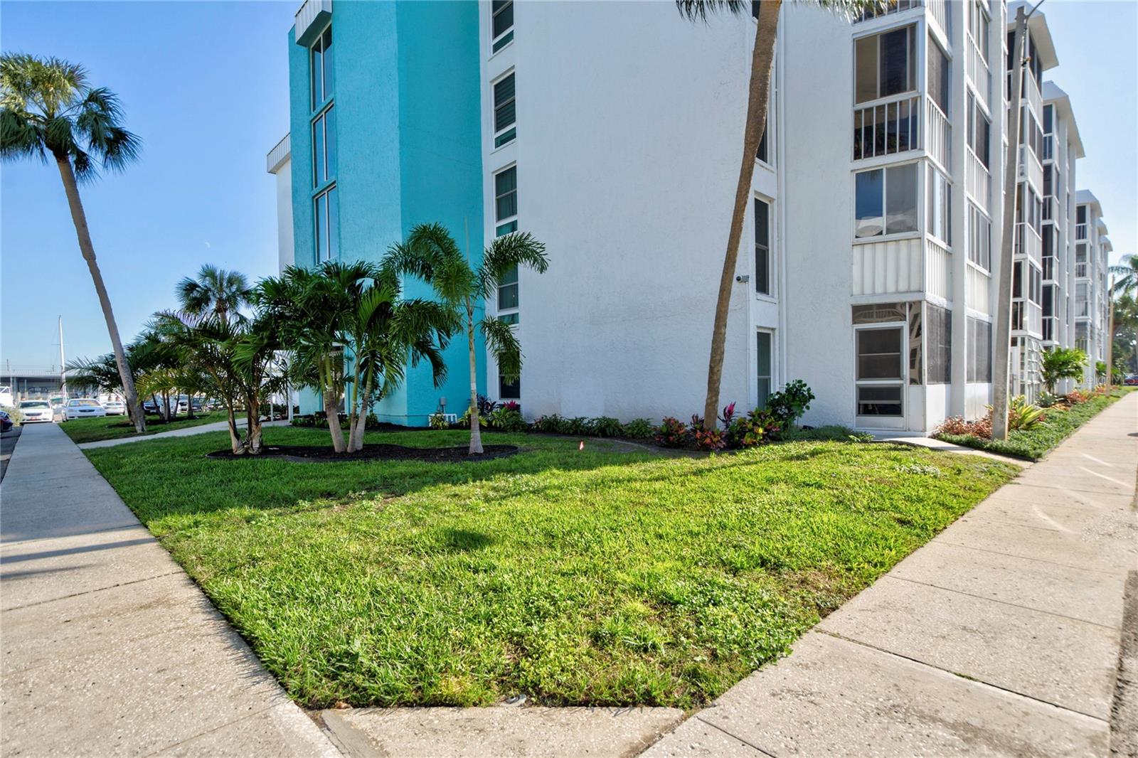 4908 38th Way S #305 Property Photo 47