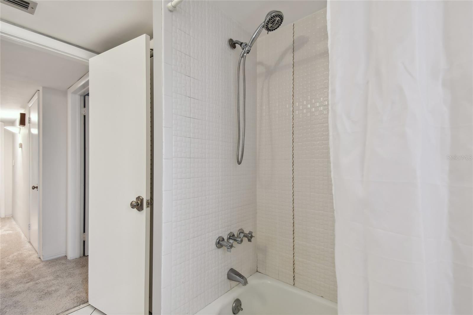 1001 Eden Isle Dr Ne #1 Property Photo 30