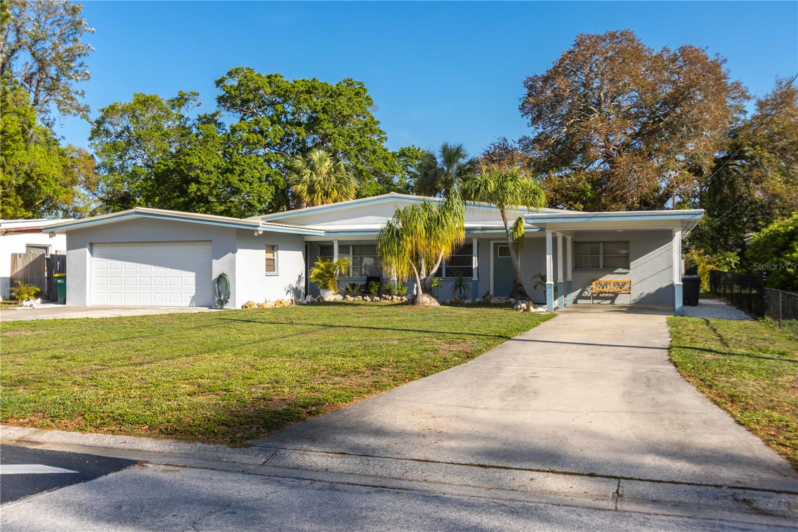 2717 Pinehurst Ave Property Photo 4