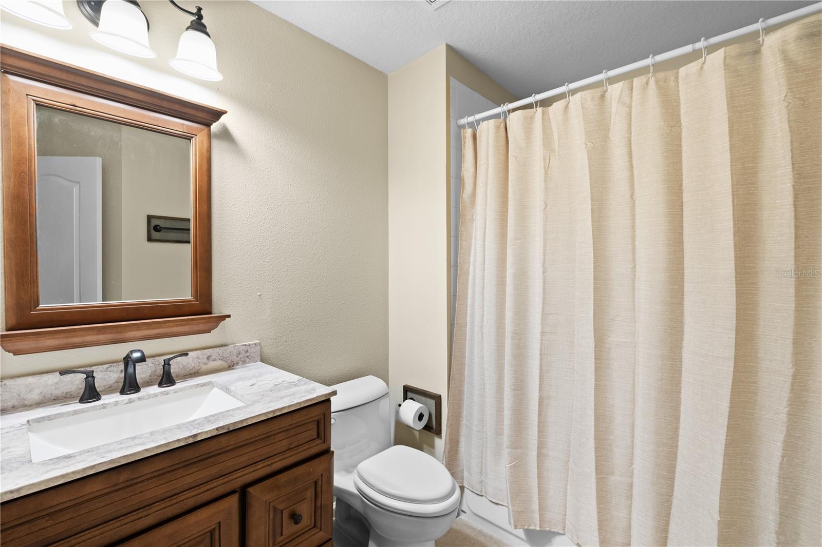 2619 Redford Way Property Photo 25