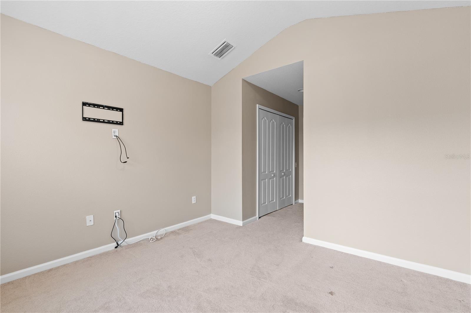 2619 Redford Way Property Photo 30