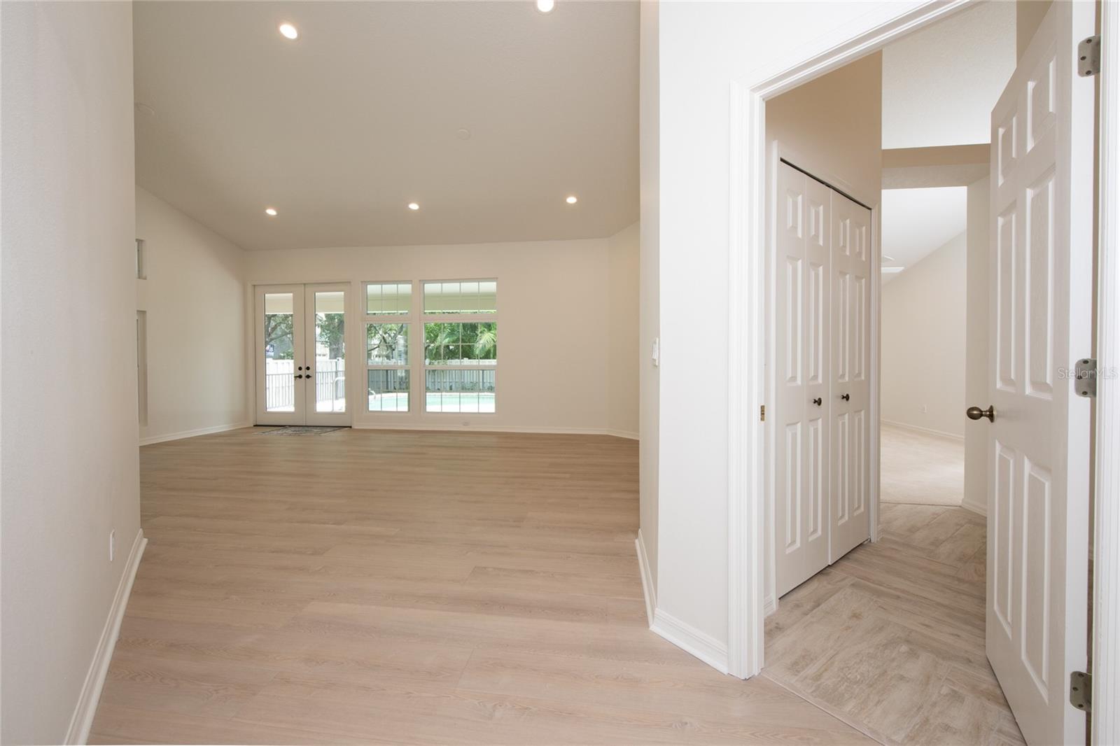 379 Fan Palm Ct Ne #0 Property Photo 10