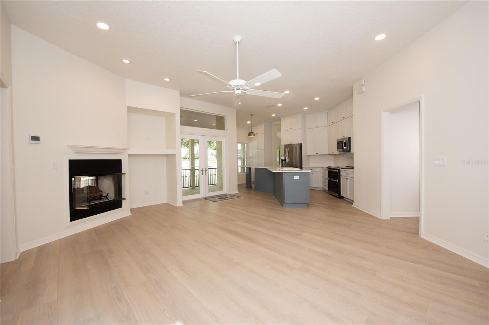 379 Fan Palm Ct Ne #0 Property Photo 11