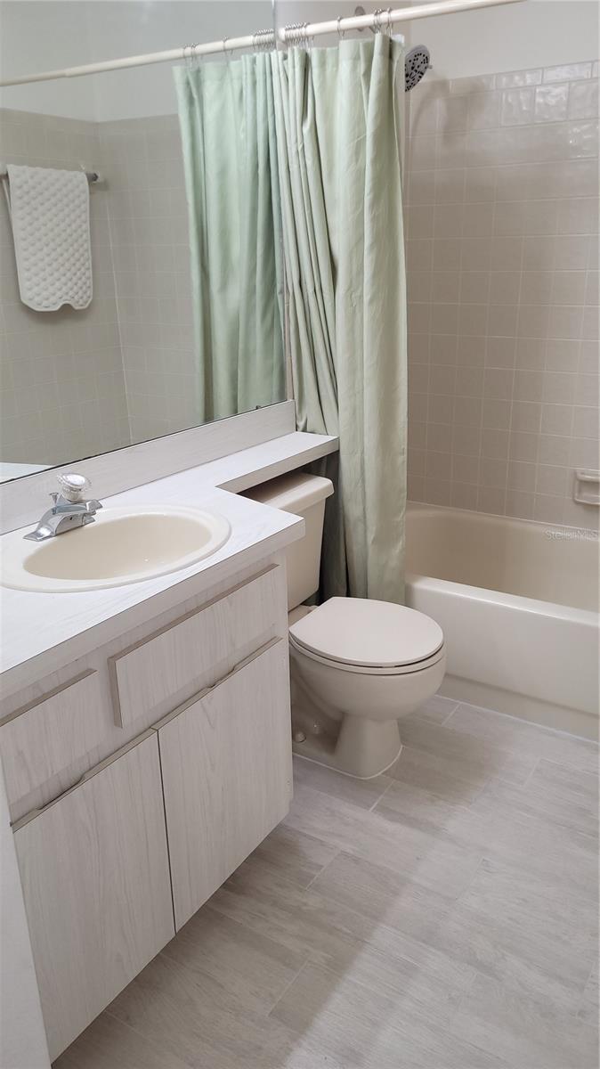 169 Sun Isle Cir #33 Property Photo 23