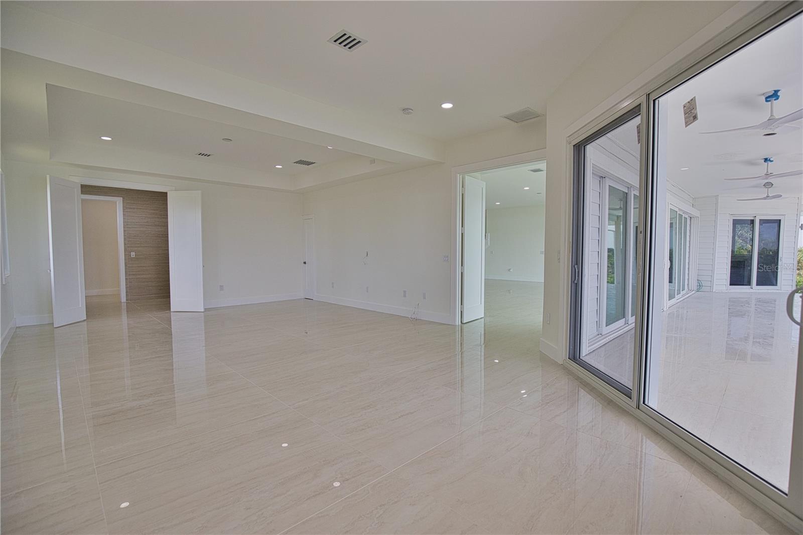 13064 Via Flavia Property Photo 27