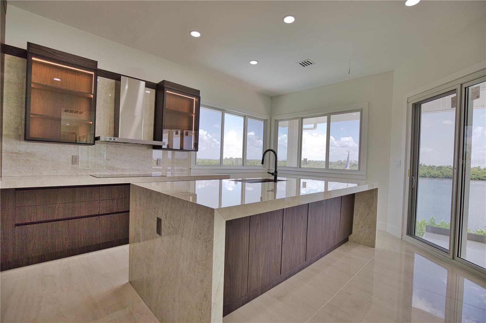 13064 Via Flavia Property Photo 45