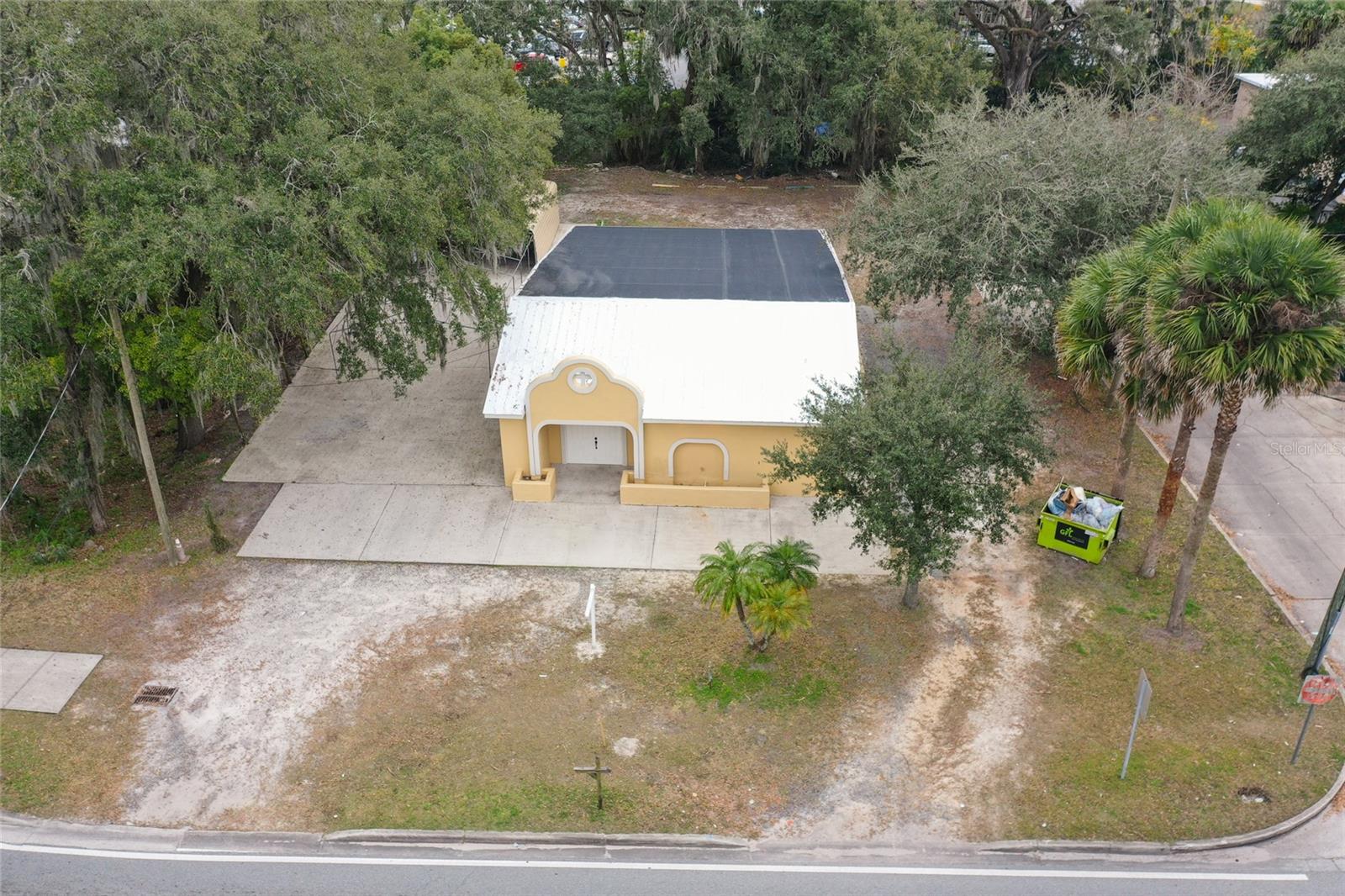 106 E Beresford Ave Property Photo 7
