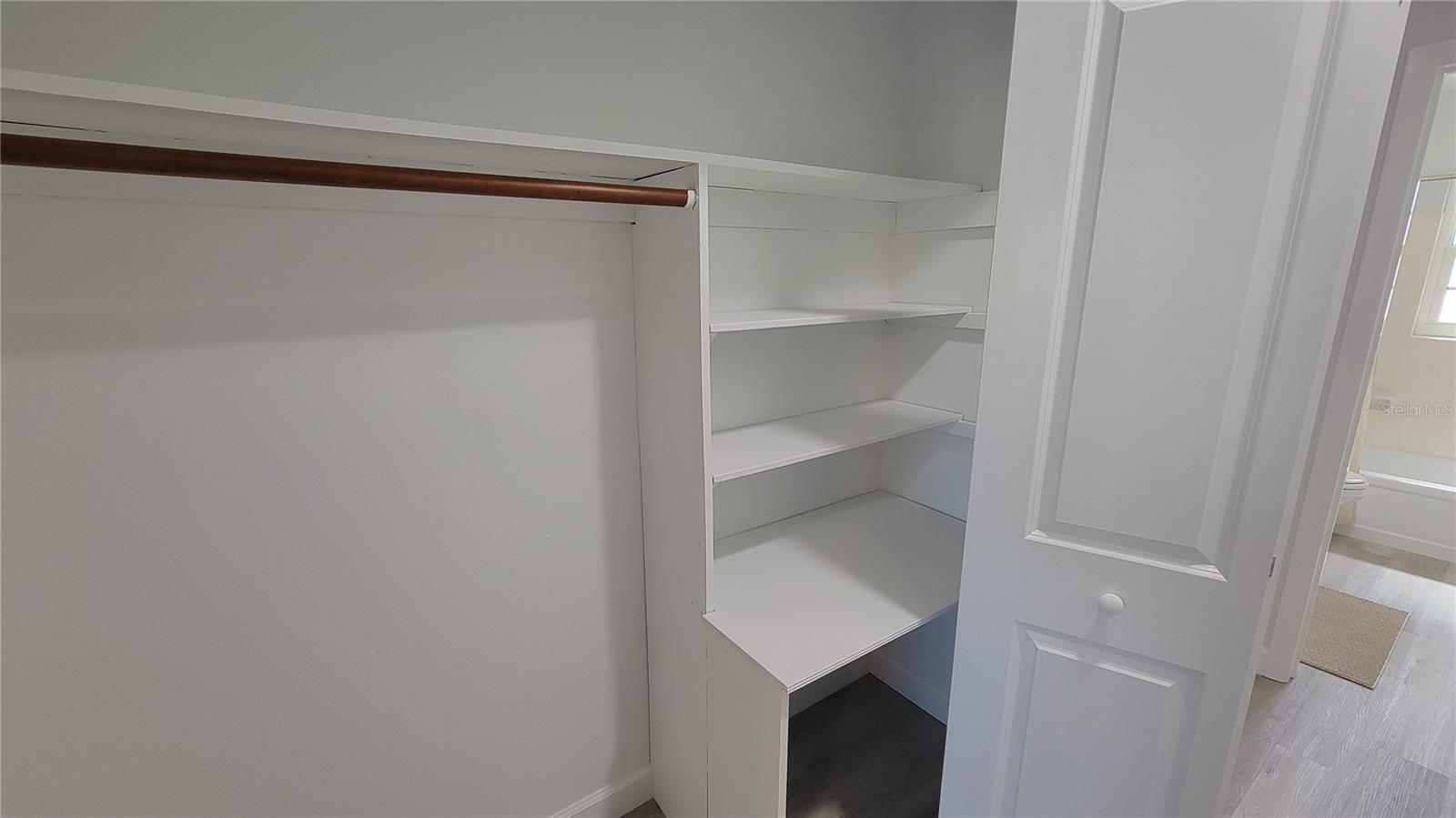 217 N Hill Ave #20 Property Photo 15
