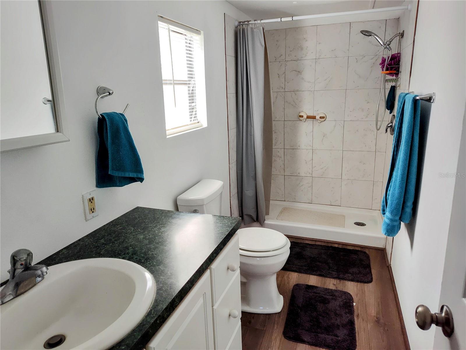 24346 Maxwell St Property Photo 12