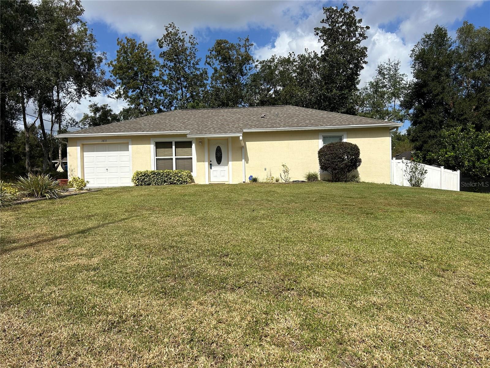 1871 12th St Property Photo 1