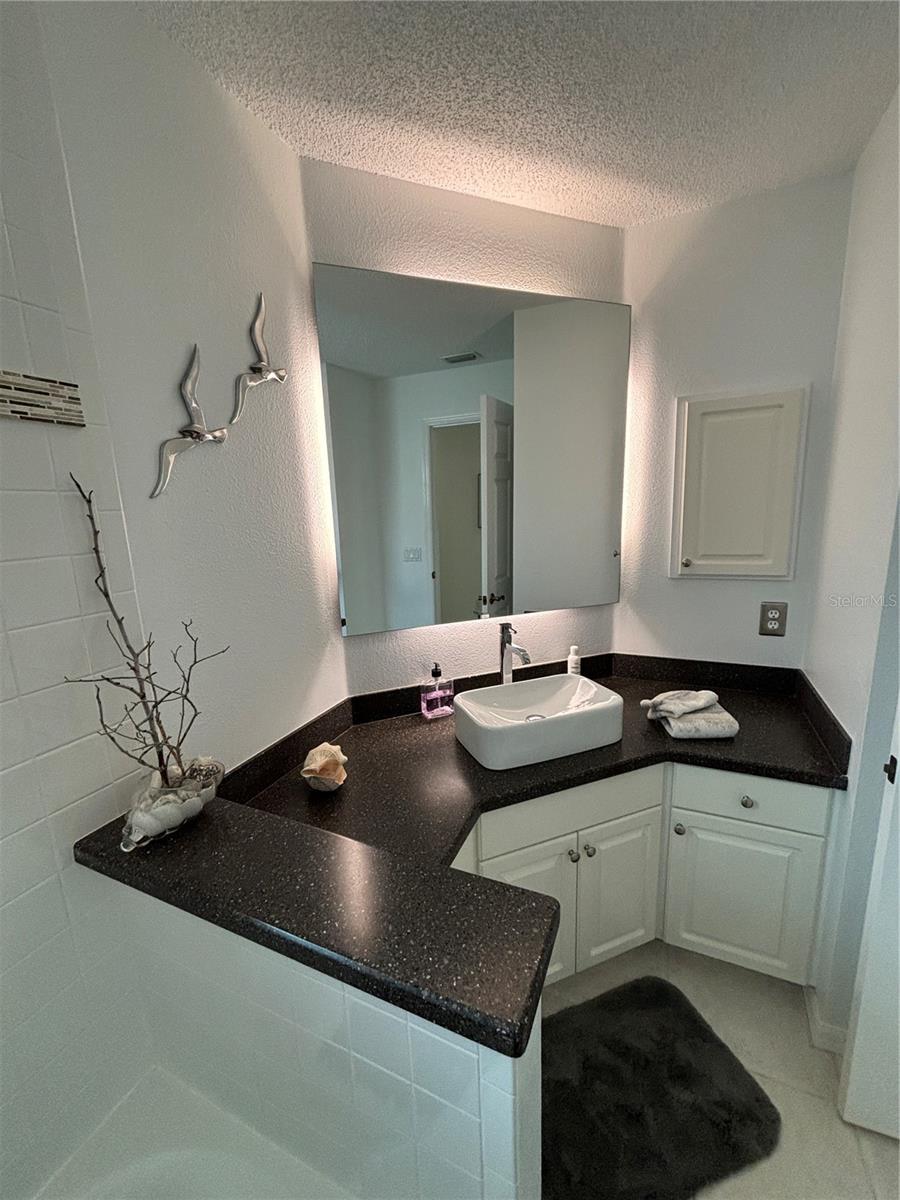 1332 Capri Isles Blvd Property Photo 17