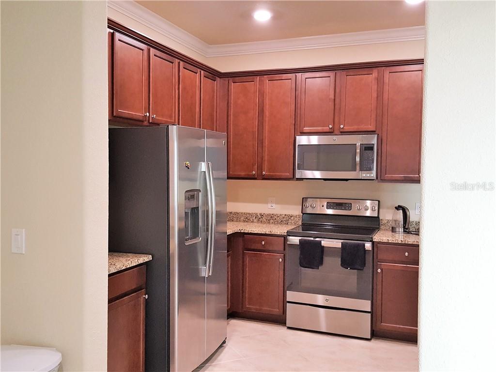20170 Lagente Cir Property Photo 9