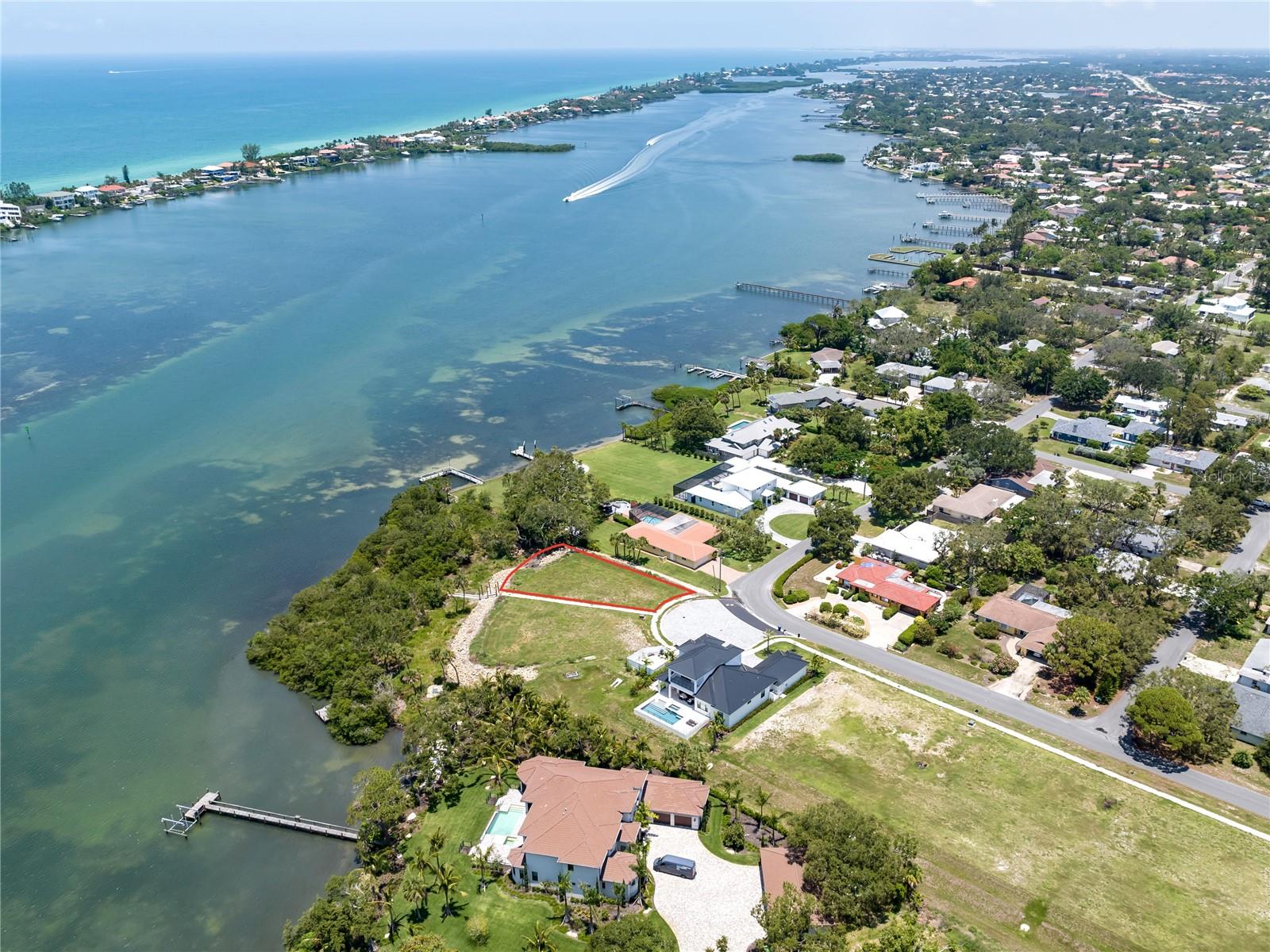 1461 Bayshore Rd Property Photo 2