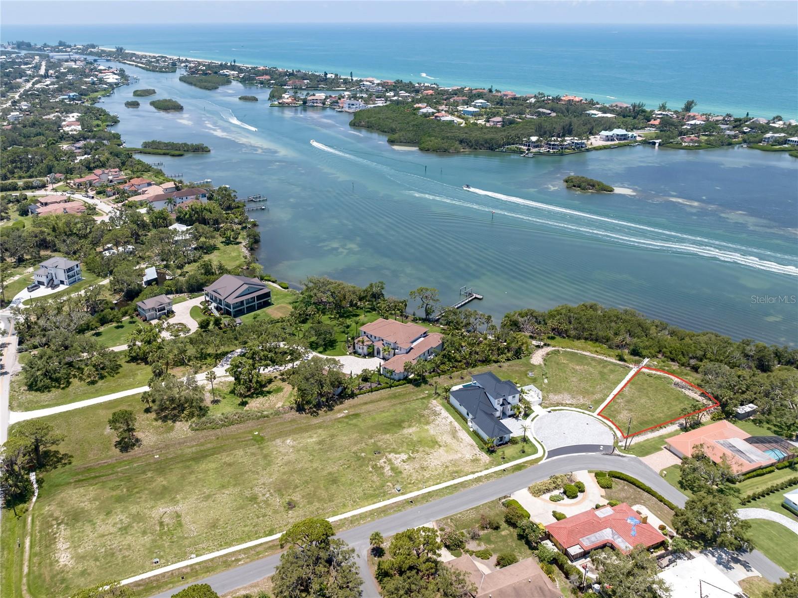 1461 Bayshore Rd Property Photo 5