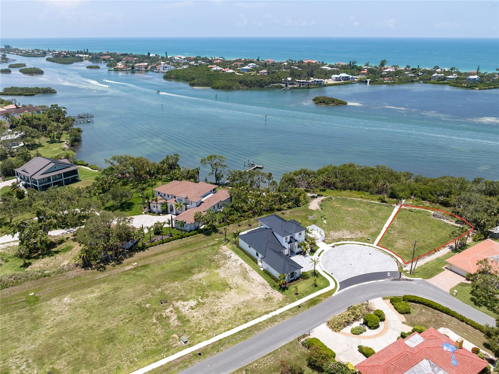 1461 Bayshore Rd Property Photo 6