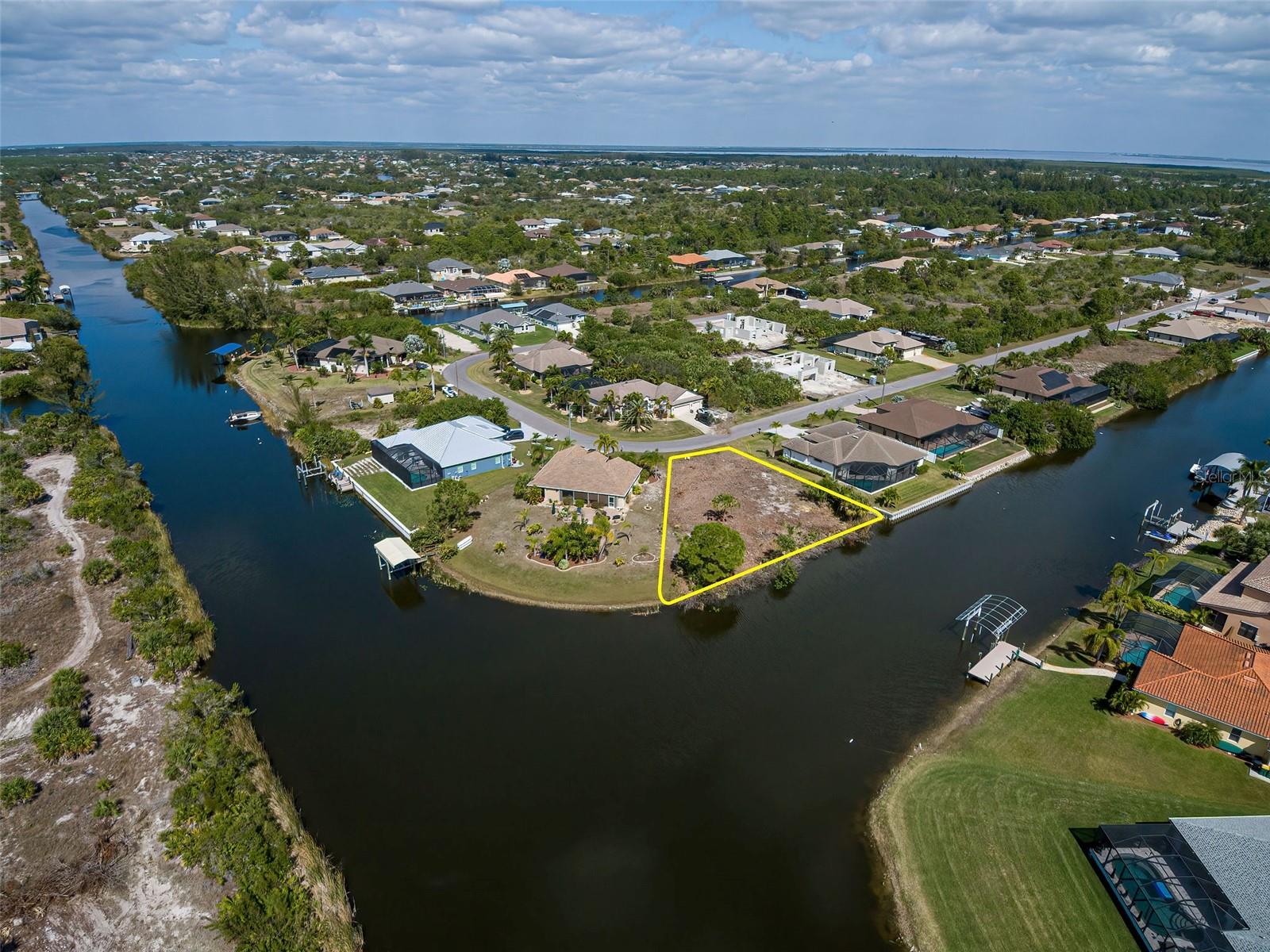 15304 Hennipen Cir Property Photo