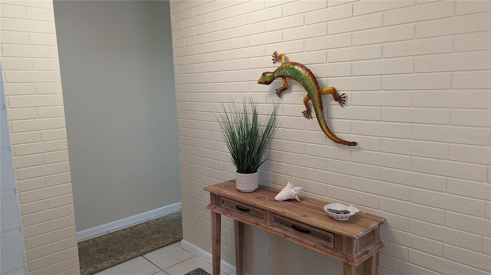 2500 Bayshore Rd Property Photo 14