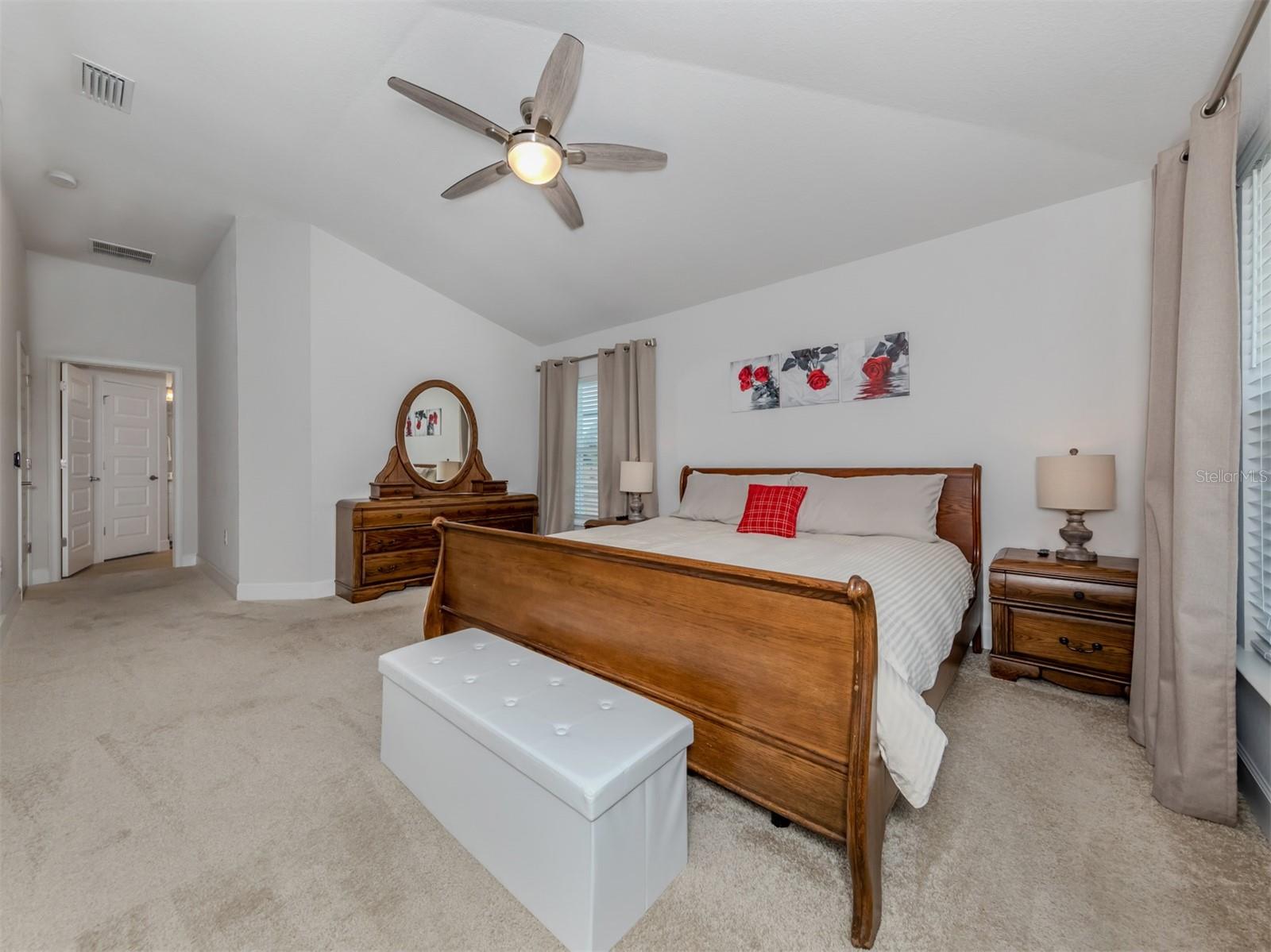 1190 Euclid Rd Property Photo 30
