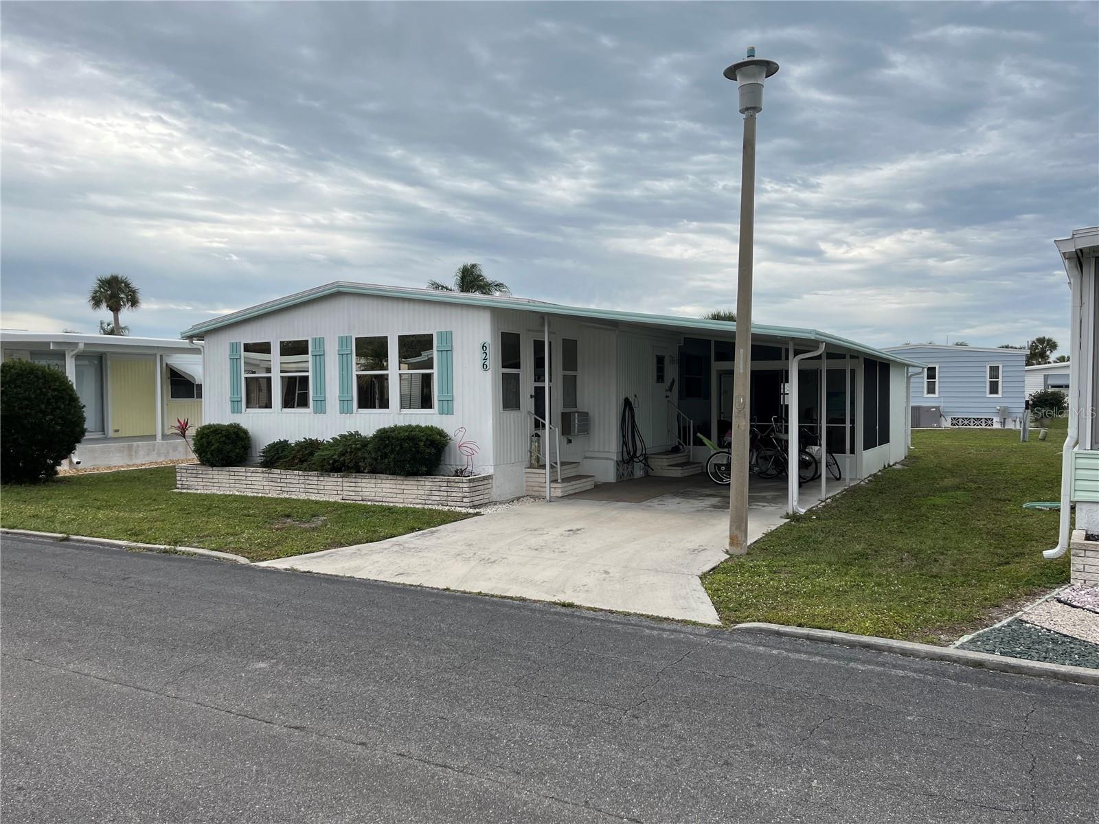 626 CERVINA DR Property Photo 1