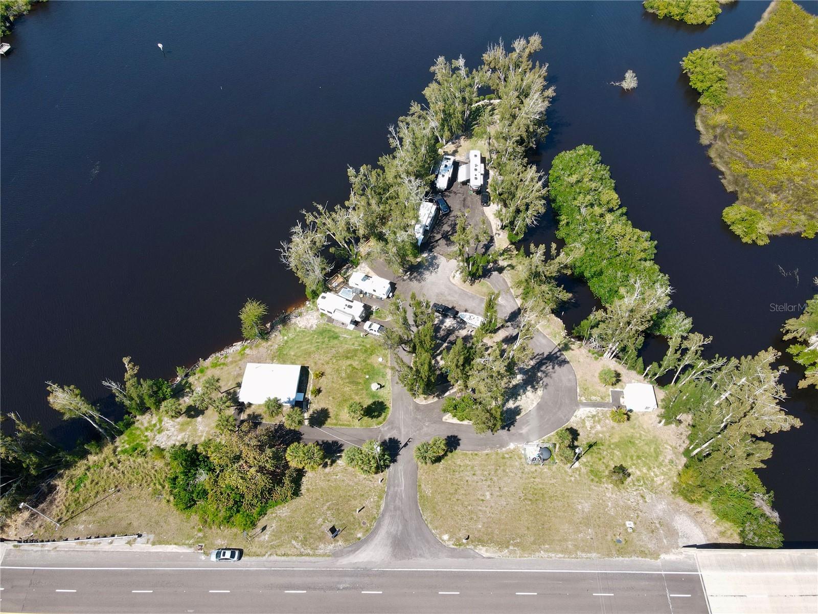 10001 Tamiami Trl S Property Photo 7