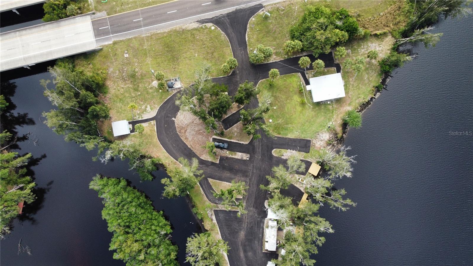10001 Tamiami Trl S Property Photo 16