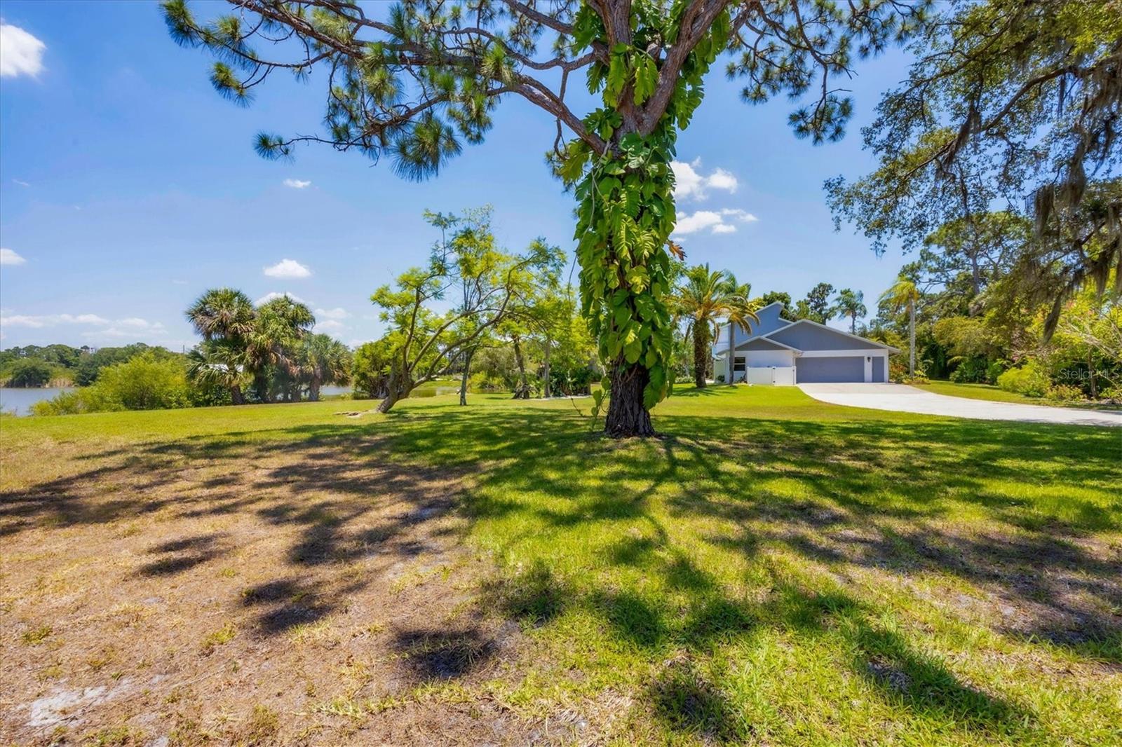5885 Denison Dr Property Photo 45