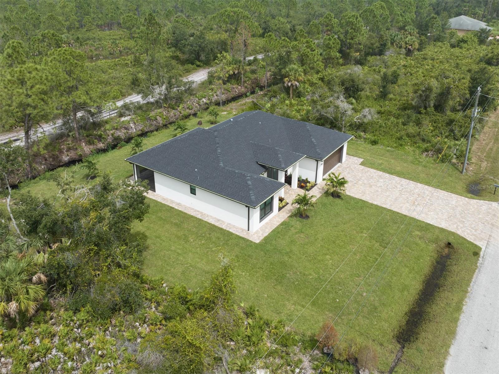 17566 De Miranda Ave Property Photo 30
