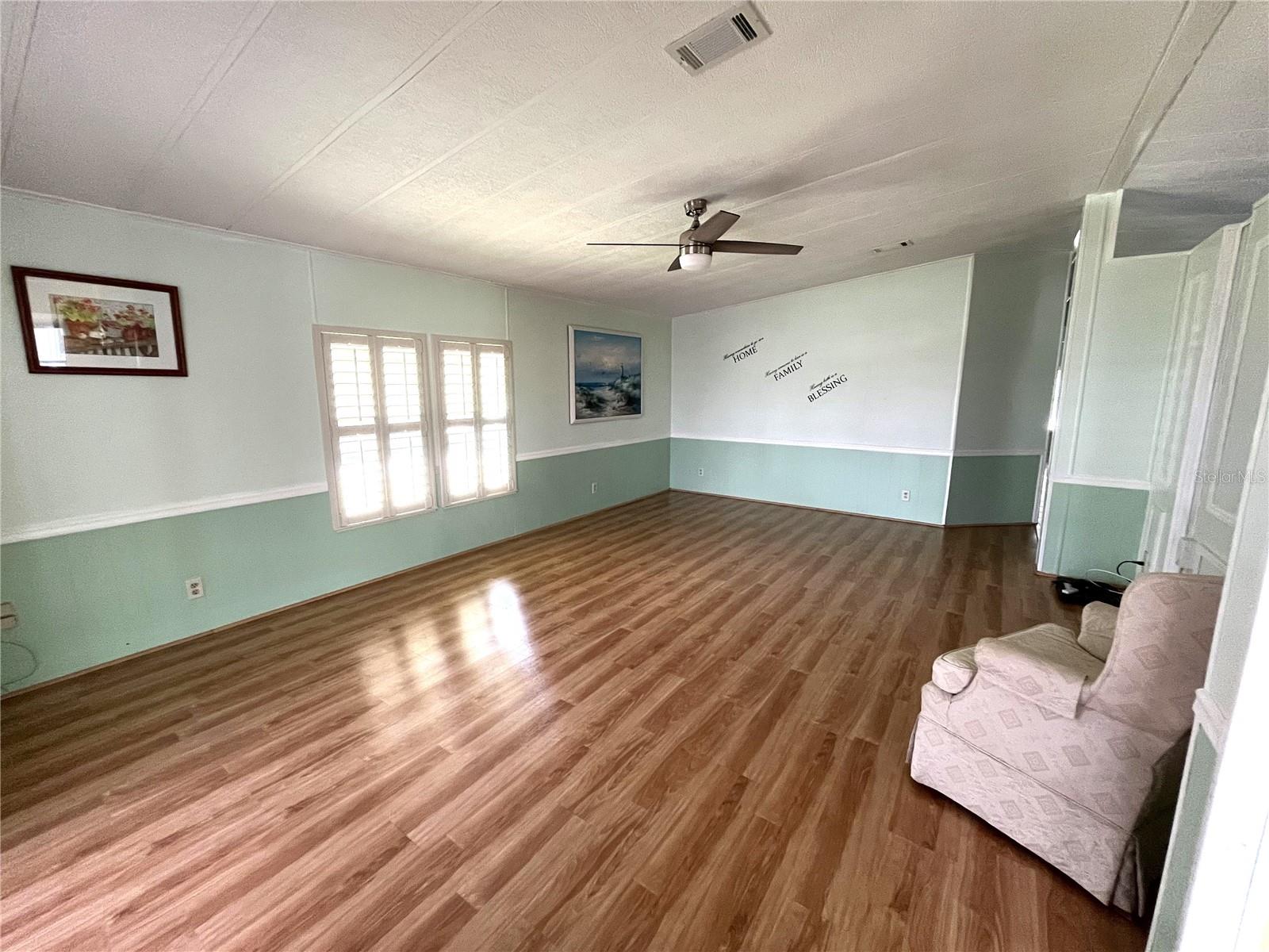 257 Palm Harbor Dr Property Photo 10