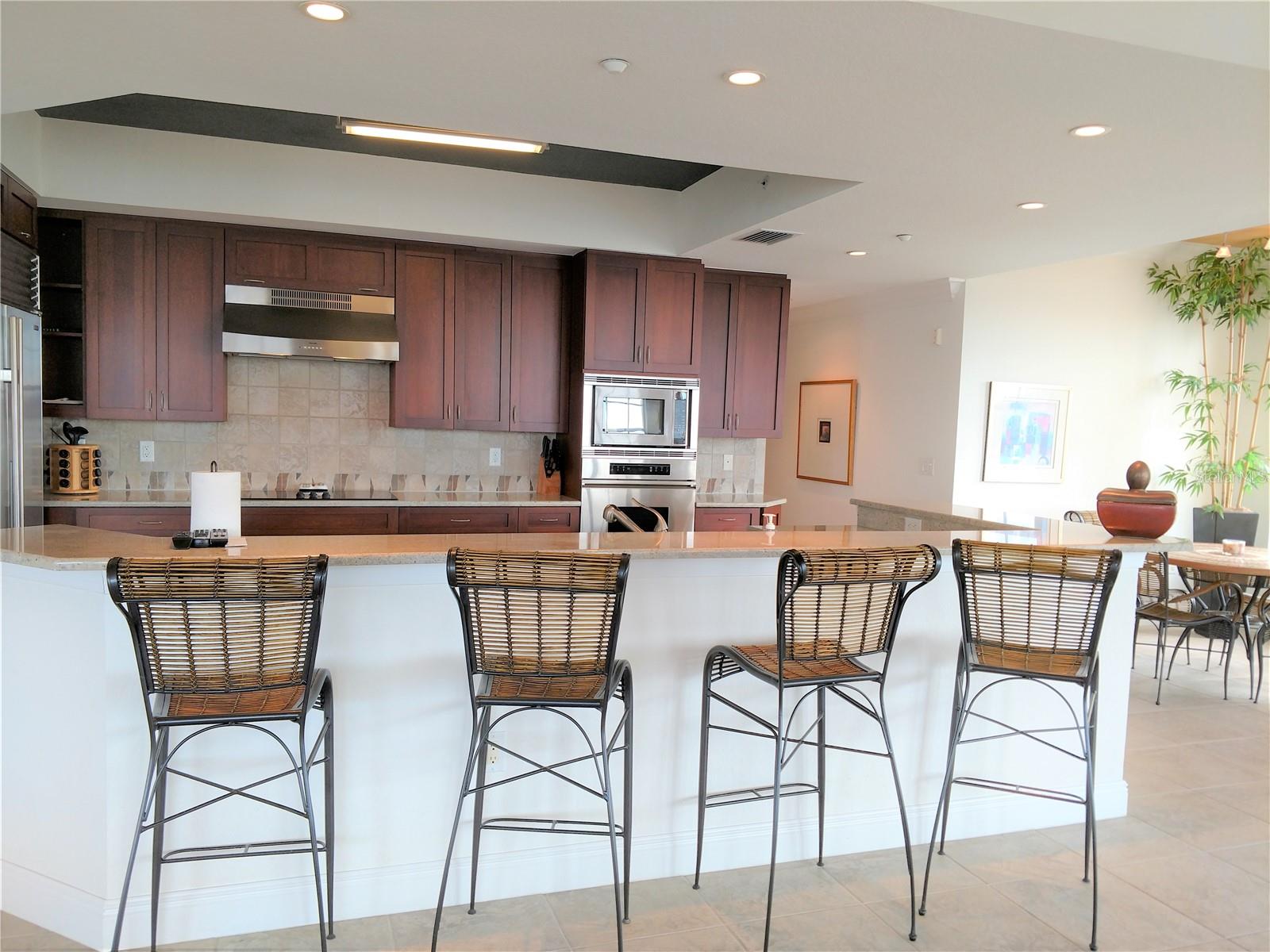 14021 Bellagio Way #401 Property Photo 5