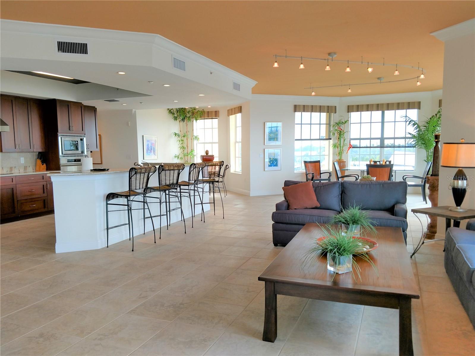 14021 Bellagio Way #401 Property Photo 8