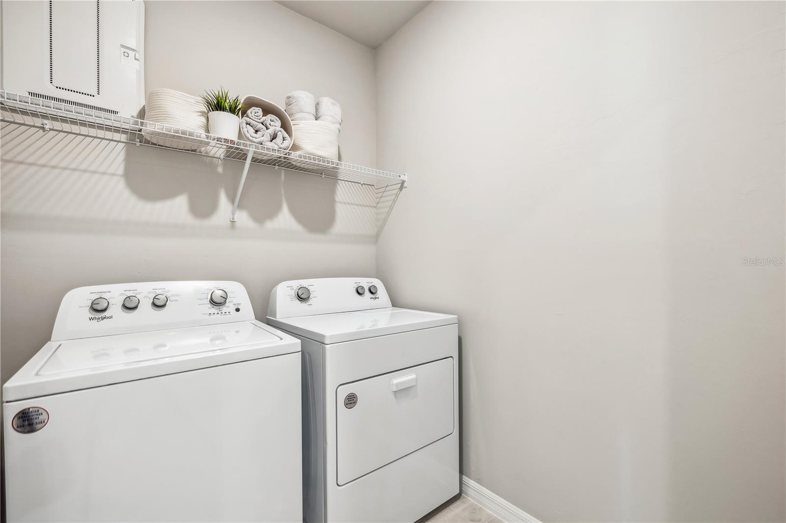 2129 Royal Tern Cir Property Photo 16
