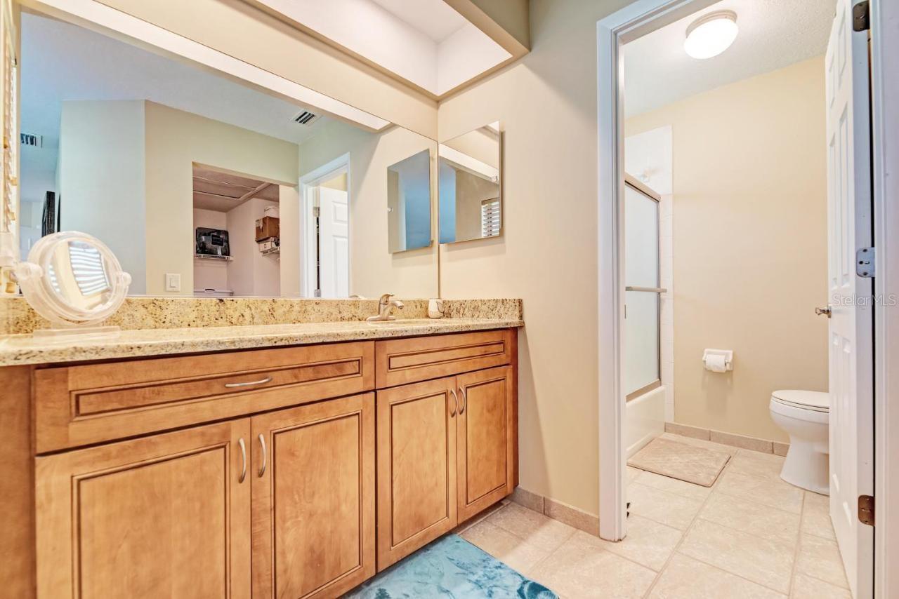 N6133940 Property Photo 9