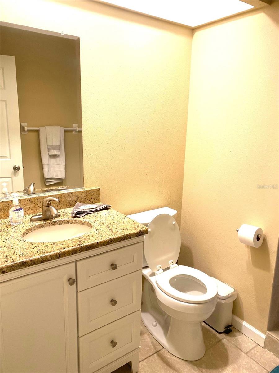 N6133940 Property Photo 15