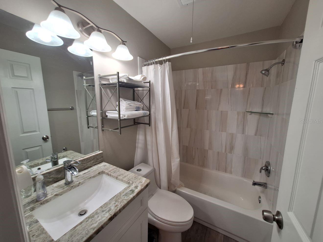 3255 Beneva Rd #102 Property Photo 8