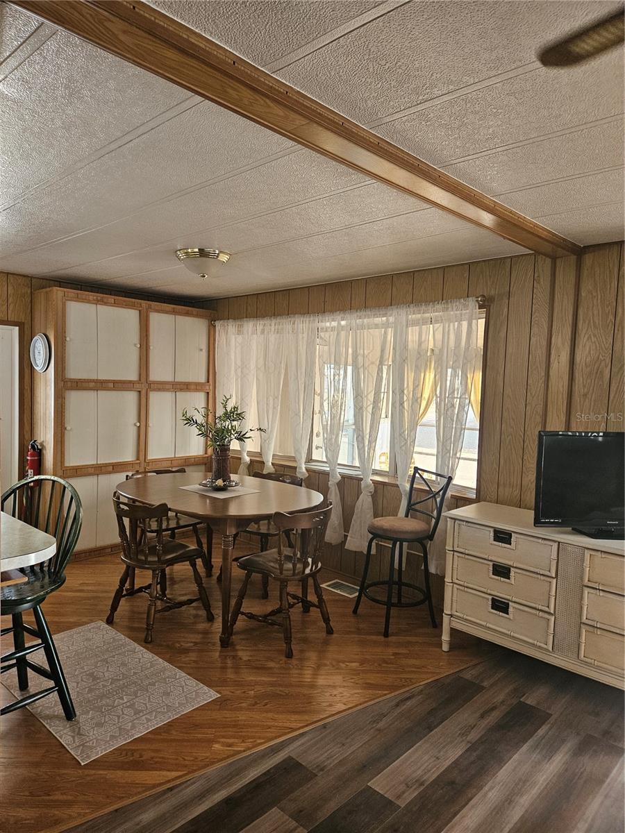 5670 Teahouse Rd Property Photo 3