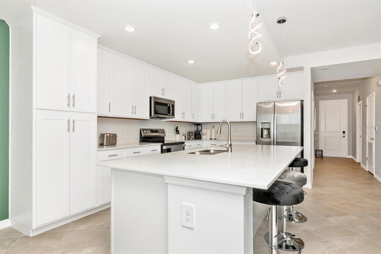 17565 Opal Sand Dr #102 Property Photo 6